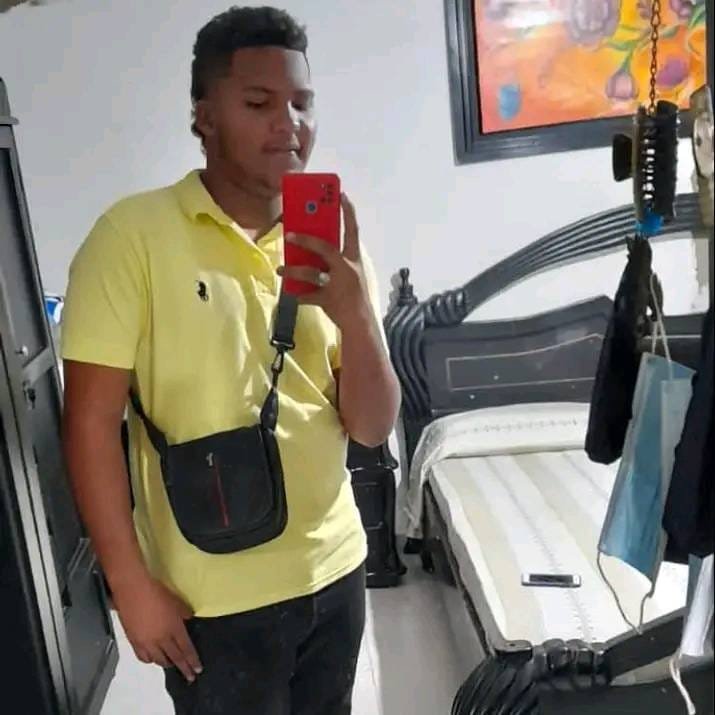 aYoiner Márquez Vásquez, de 18 años, fallecido.