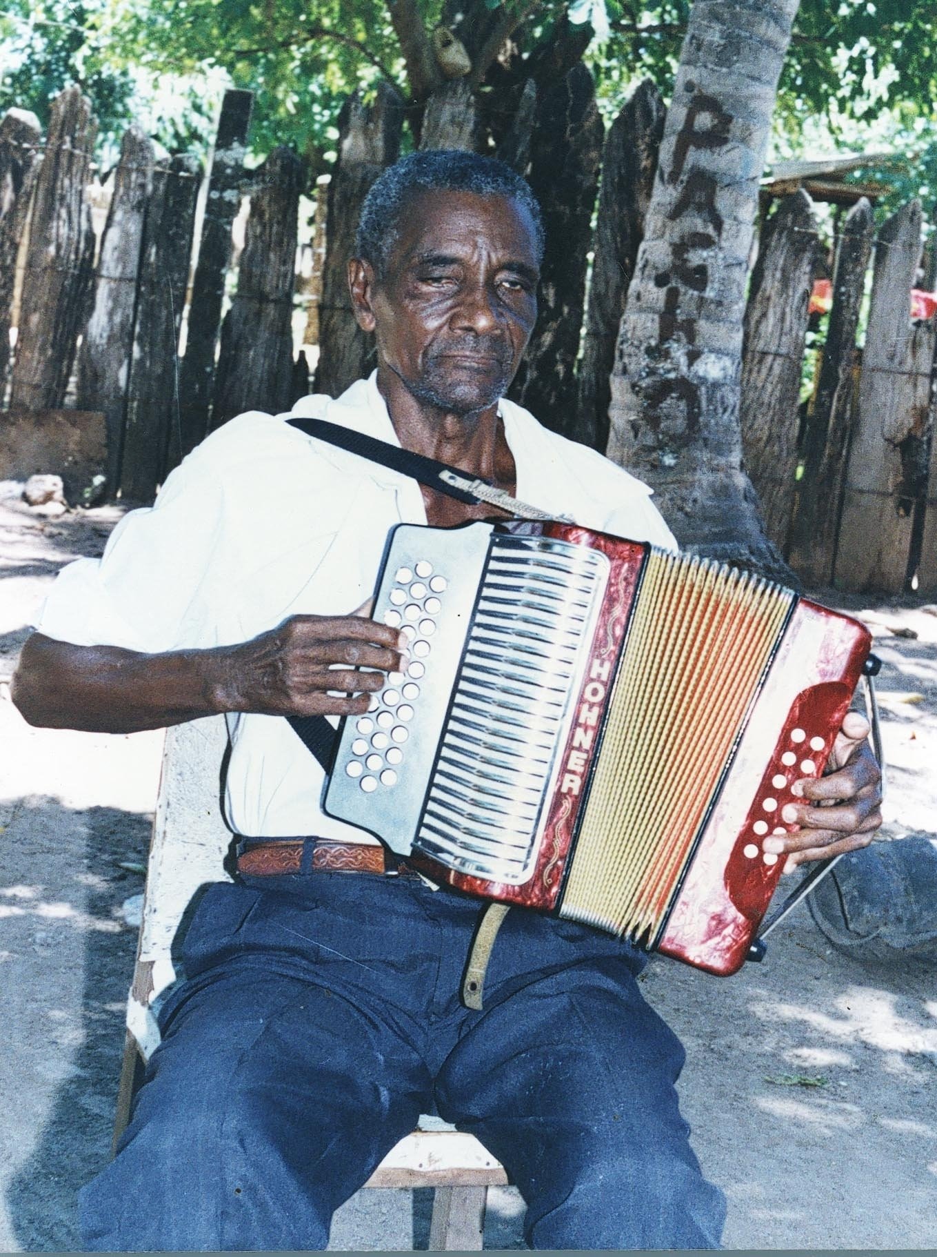 Samuel Antonio Martínez Muñoz, juglar de La Loma