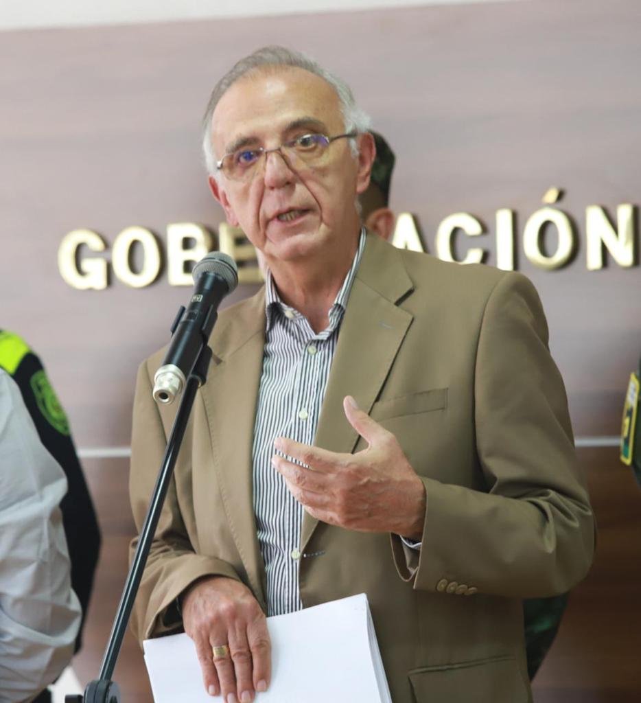 Iván Velásquez Gómez, Ministro de Defensa.