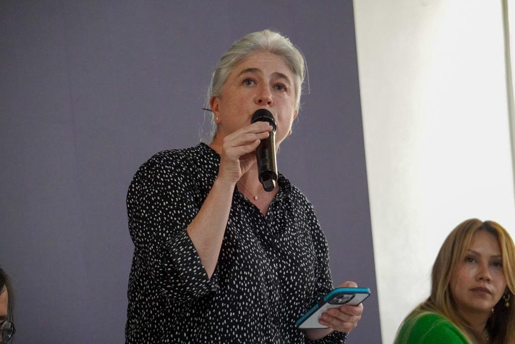 Catalina Velasco, Ministra de Vivienda