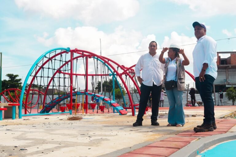 Alcalde José Ramiro Bermúdez, supervisa el avance e inicio de obras en Riohacha
