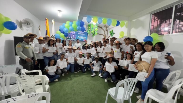 Éxito en el programa ‘Guardianes del Turismo y Patrimonio Nacional’: clausura académica de 35 jóvenes de la Divina Pastora
