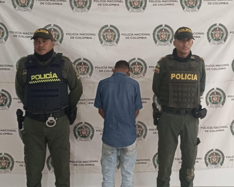 Un hombre fue detenido luego de causar daños a una vivienda