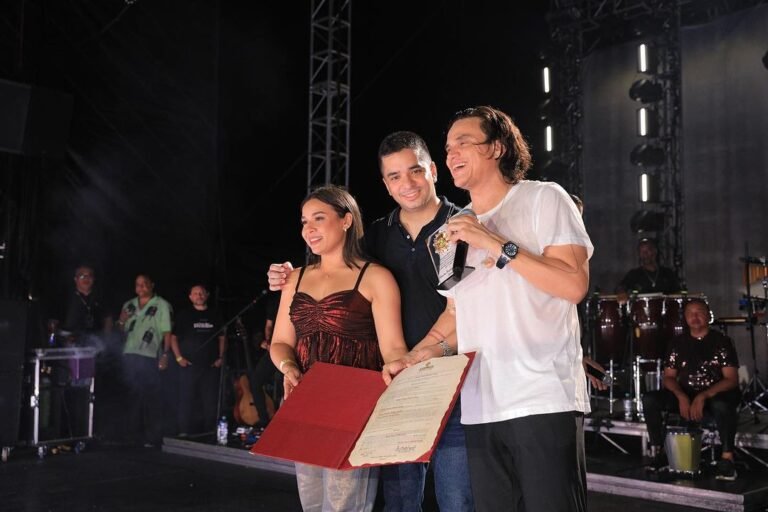 Asamblea departamental de La Guajira realizó reconocimiento al artista urumitero Silvestre Dangond