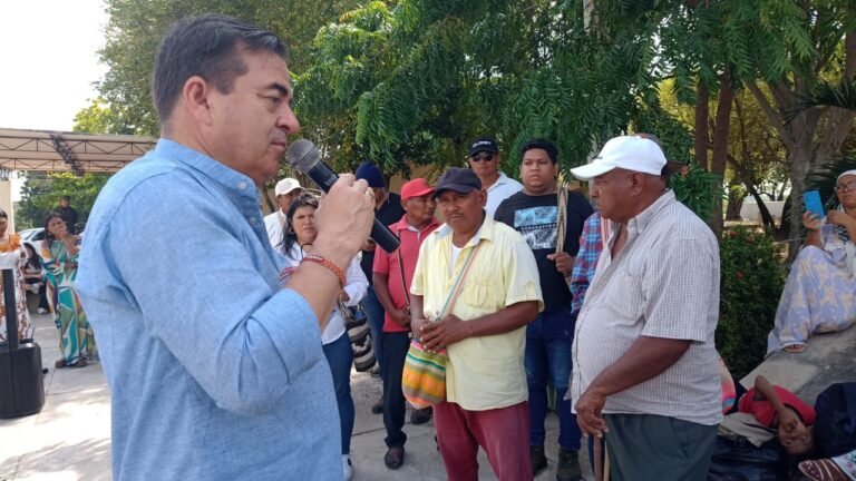 UNGRD y Ejército entregaron 180 nuevos tanques de agua potable para La Guajira