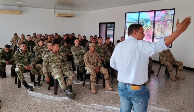 Corpoguajira inició talleres sobre delitos ambientales dirigidos a las fuerzas militares
