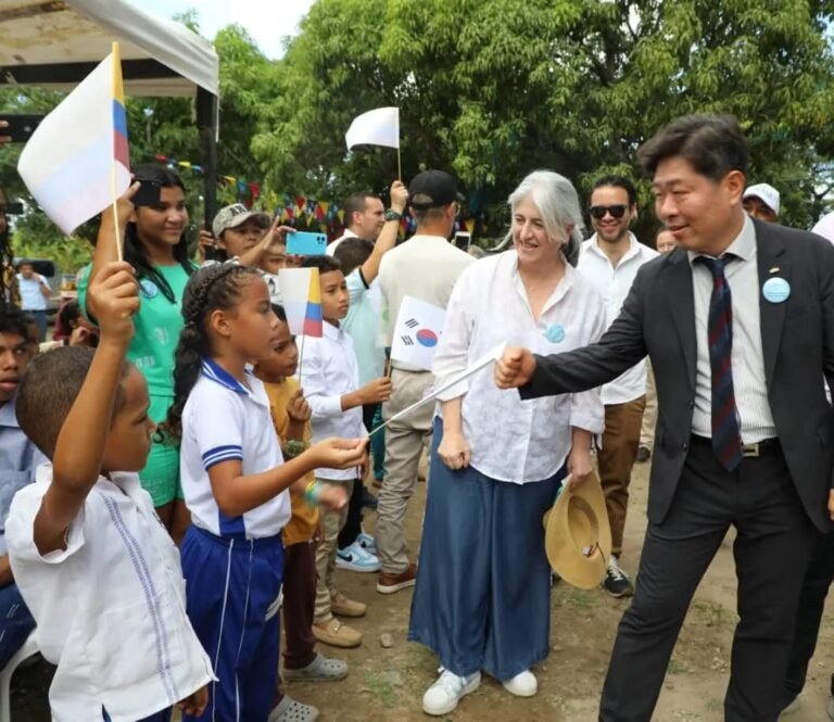 “Este año sembramos y el entrante es el año de la cosecha, vamos a cosechar más de 100 puntos de rehabilitación de obras”: ministra Catalina Velasco Campuzano