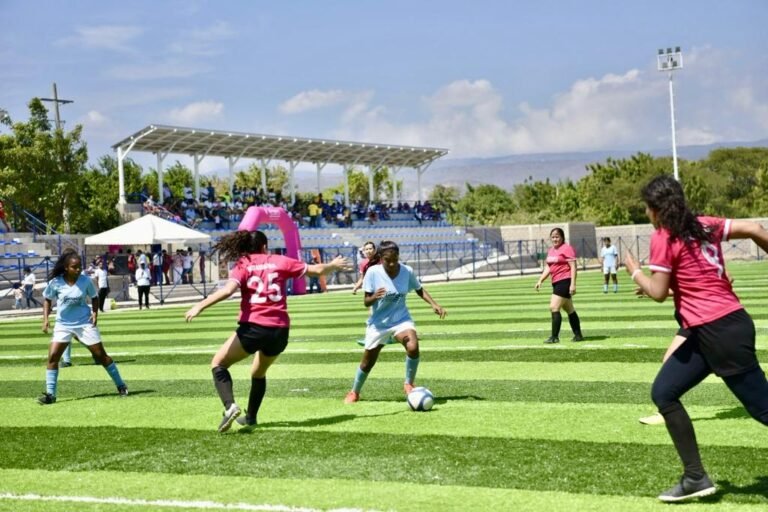 250 mujeres hacen equipo en una nueva edición del torneo “Jóvenes Talentos Cerrejón”