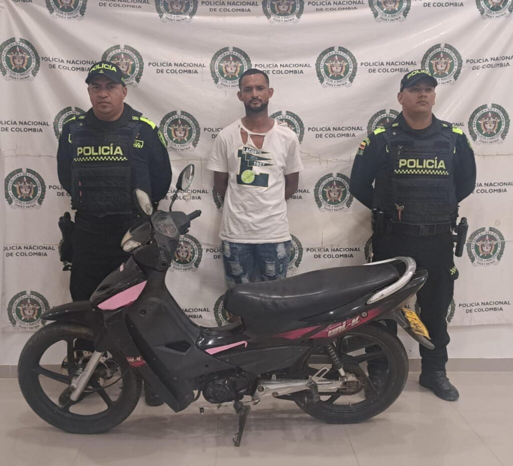 Captura en flagrancia: Hombre detenido por intento de hurto de motocicleta en Riohacha