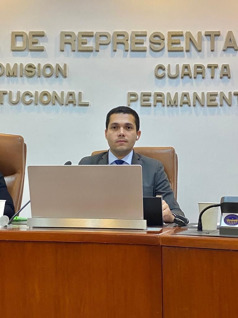 Representante Juan Loreto Gómez Soto, pide inclusión de Programas de Salud Mental en los Planes de Desarrollo de La Guajira