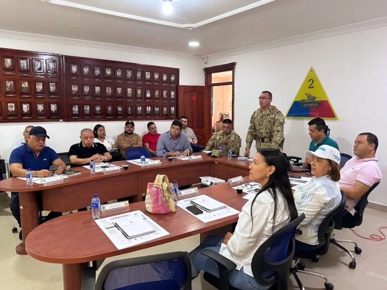 “Esta colaboración facilitará las labores con el Ejército Nacional, asegurando así el bienestar de todos los villanueveros y la región”: alcaldesa de Villanueva, Cielo Peñaloza