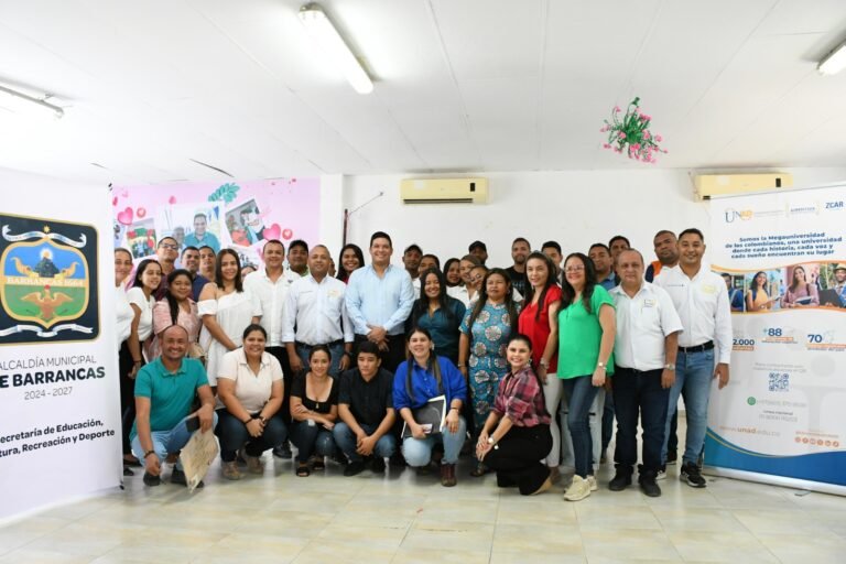 En Barrancas se matriculan 235 profesionales en especializaciones y maestrías totalmente gratis en convenio con la alcaldía municipal y la UNAD