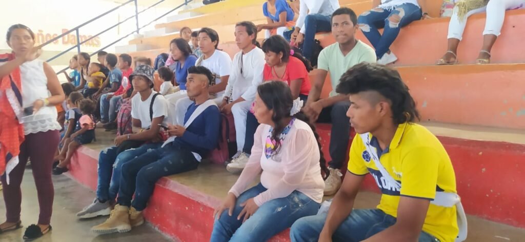 58 desplazados huyen de los combates en Contadero hacia Riohacha