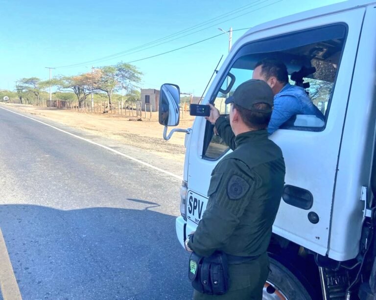 Arrecían los operativos de la Polfa en las vías de La Guajira