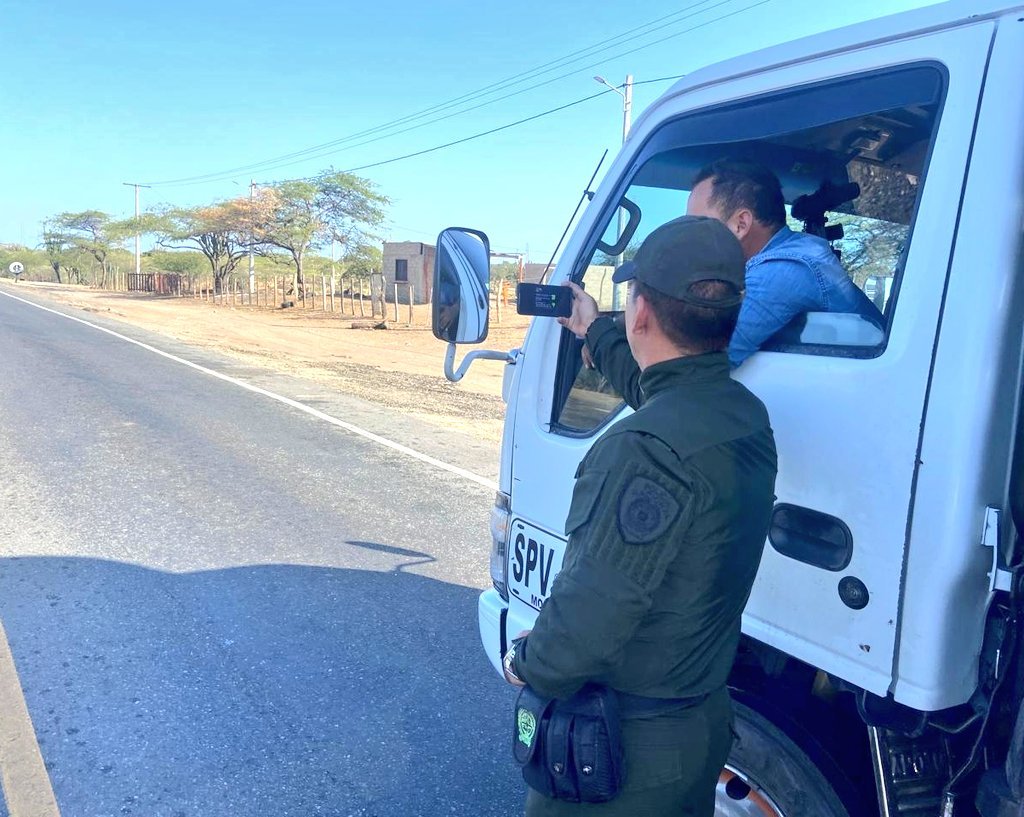 Arrecían los operativos de la Polfa en las vías de La Guajira