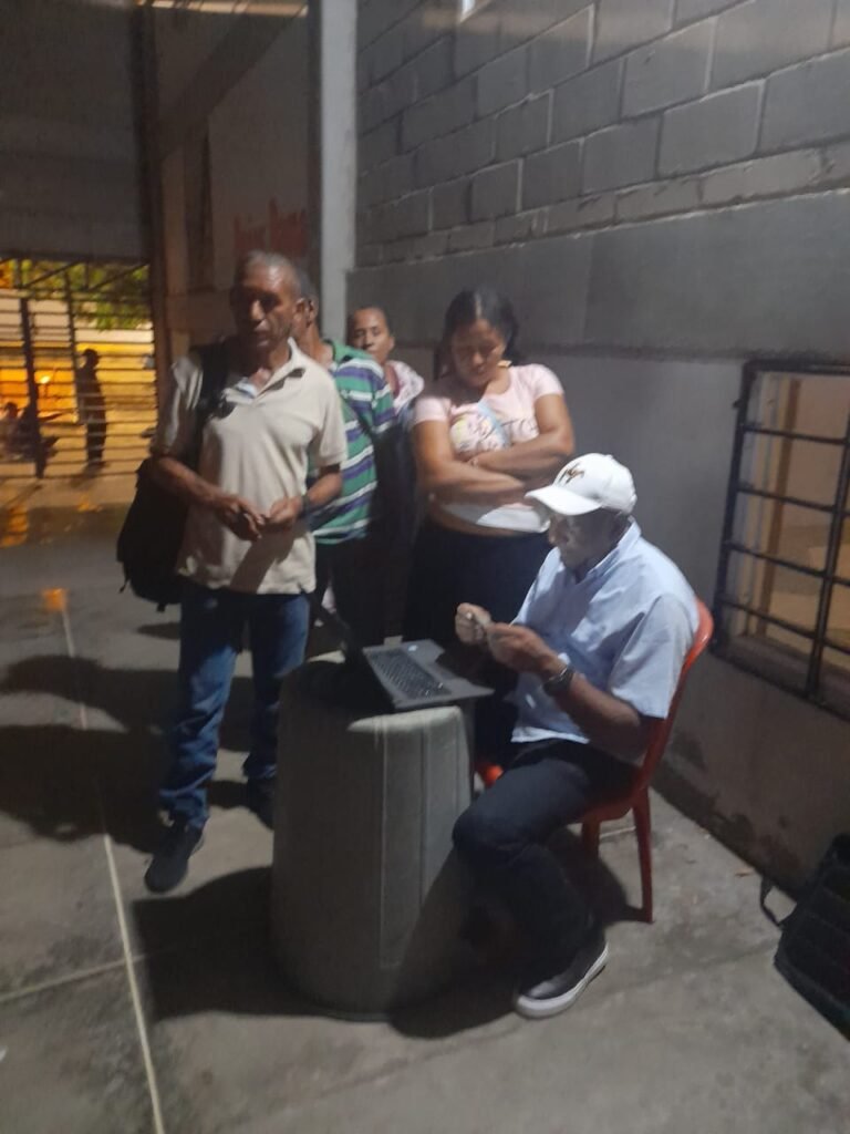 Enlace de Víctimas de Riohacha, Disnay Freyle, realizó censo a desplazados por la violencia de la zona de Las Palmas