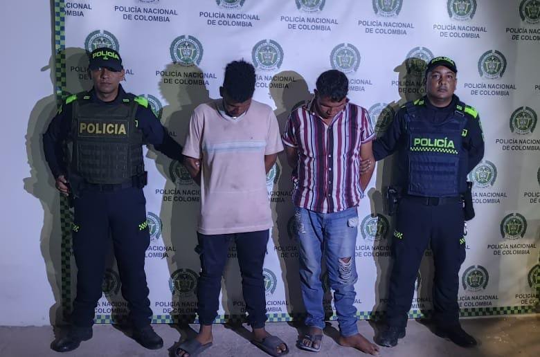 Dos hombres capturados por la Policía tras robar un celular