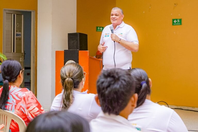 Carlos Arturo Robles Julio