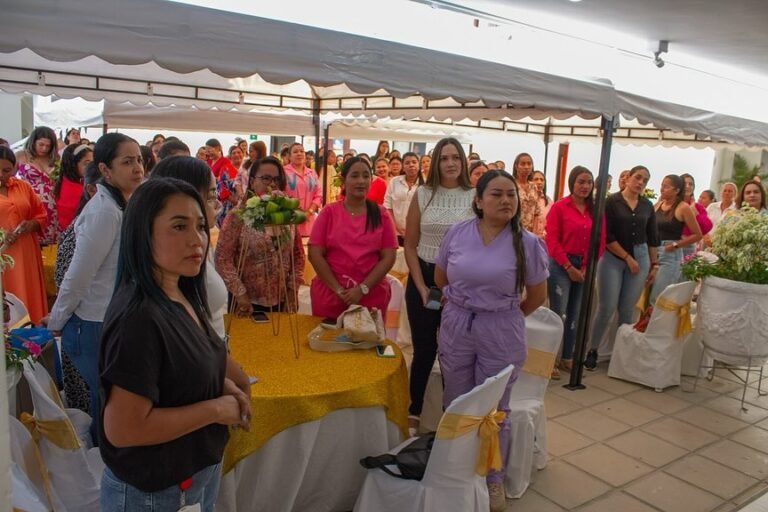 En Uribia inició la celebración del día de la mujer con un agasajo a personalidades del municipio