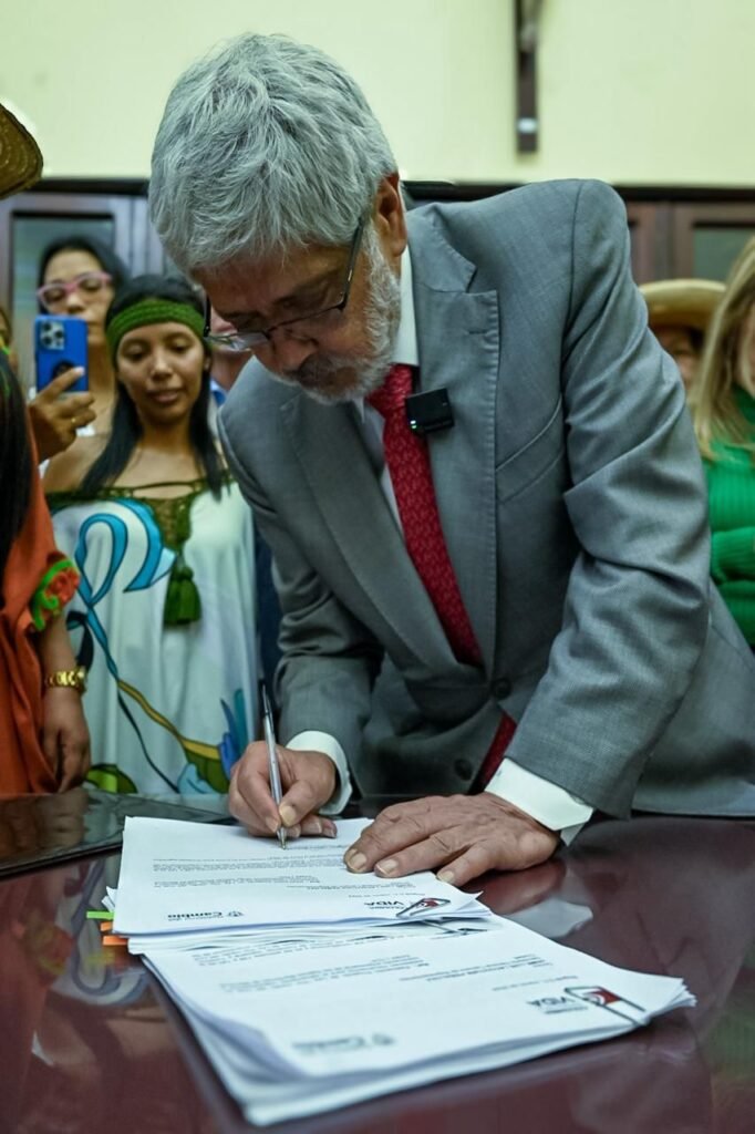 MinComercio radicó proyecto de ley para la reactivación empresarial de las Salinas Marítimas de Manaure