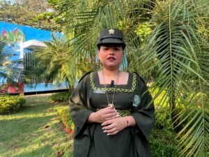 MUJER POLICÍA | Autenticidad y deseo genuino de servir