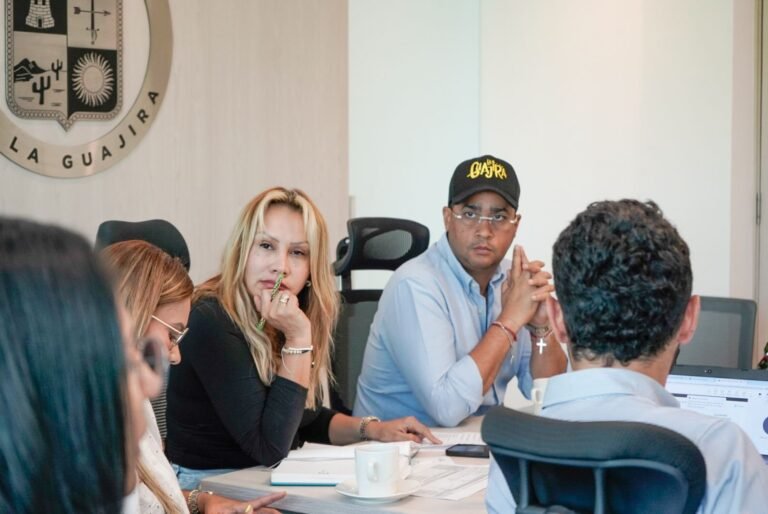 Consejera para las Regiones de la Presidencia se reunió con el gobernador Jairo Aguilar