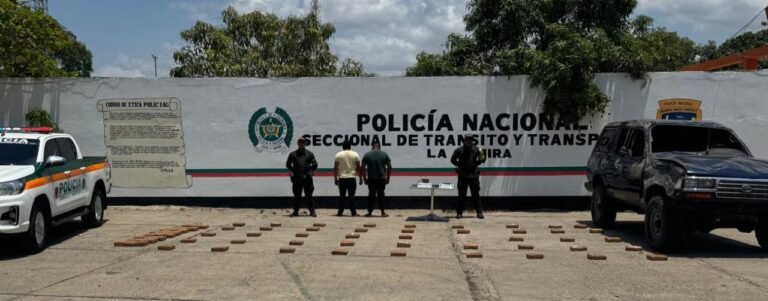 Policía captura a dos sujetos