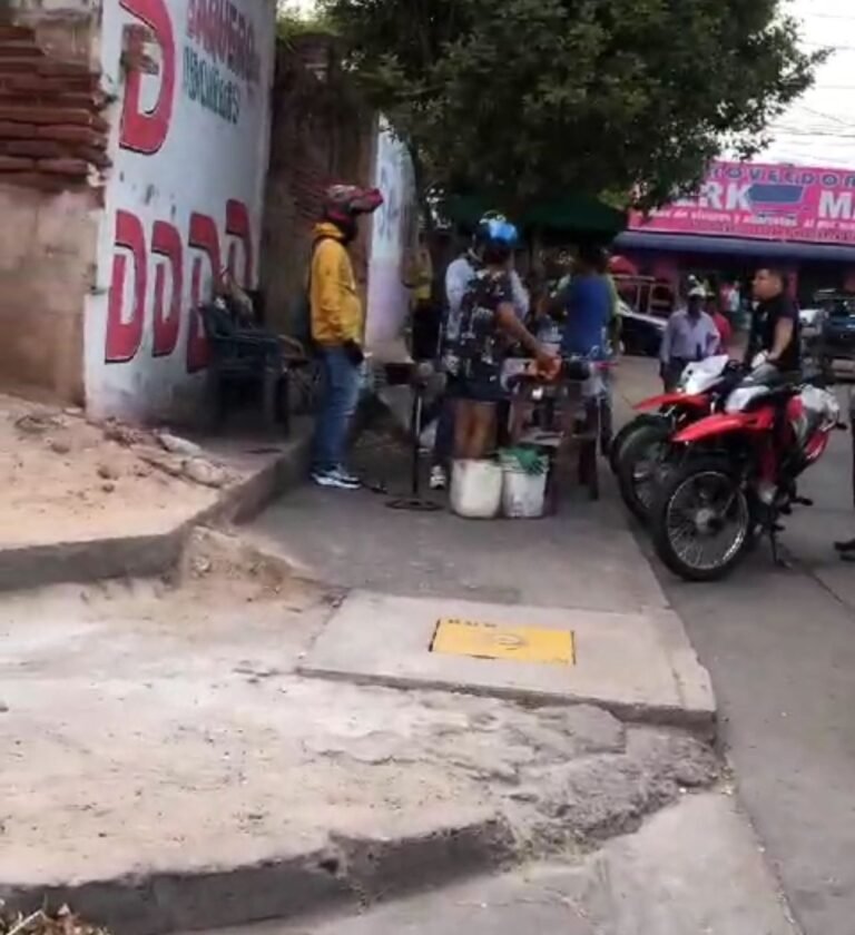 Intimidación y abuso por parte de prestamistas Gota a Gota en Villanueva a quienes incumplen con cuotas de los créditos