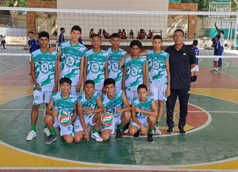 Destacada participación de las selecciones de voleibol, atletismo y natación de San Juan del Cesar en Juegos Intercolegiados