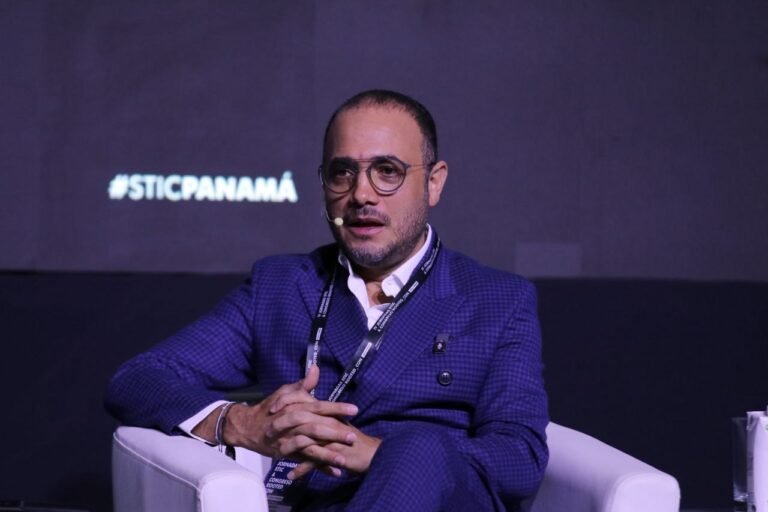 ‘Valor De La Información En La Era Digital’,