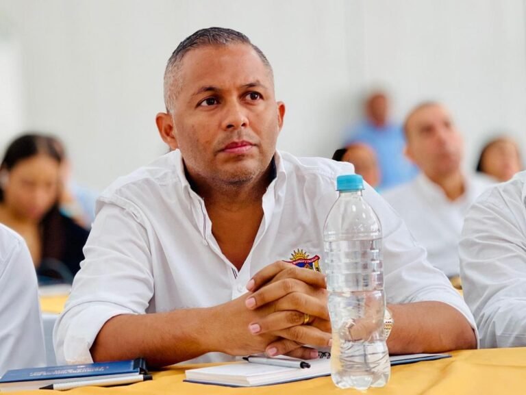 Alcalde de Uribia, Jaime Buitrago, emitió oficio a Superservicios, Procuraduría y MinMinas para que se apersonen de situación del servicio de energía