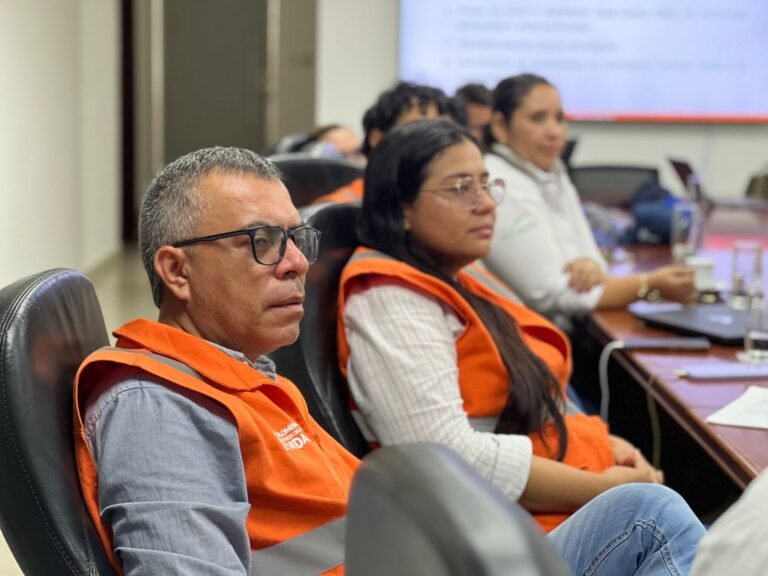 Autoridades tratan de resolver problemática de residuos solidos en el corredor vial Palomino-Paraguachón