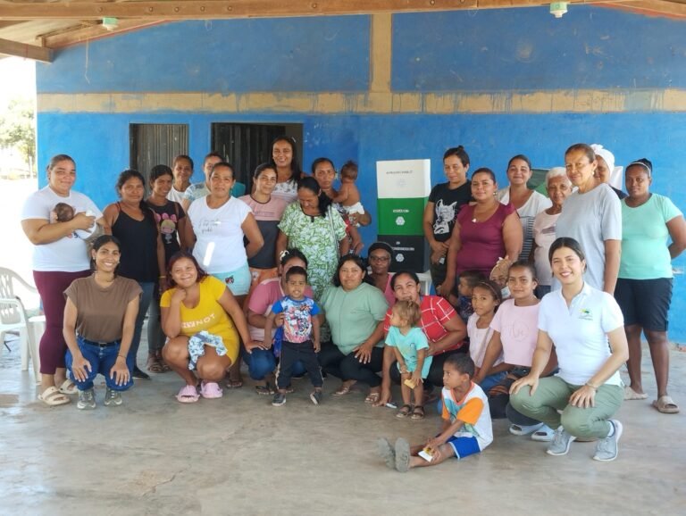 Corpoguajira capacita mujeres rurales de Fonseca en manejo adecuado de residuos sólidos