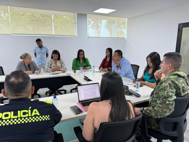 Por bloqueos en La Guajira, Gobernación instaló Puesto de Mando Unificado Permanente para atender problemáticas por protestas