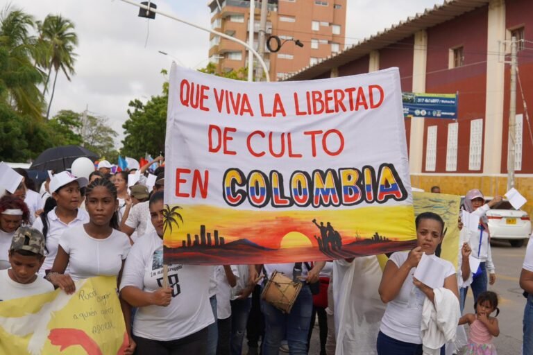 Junto a más de mil personas, la Gobernación de La Guajira conmemoró la libertad religiosa y de cultos