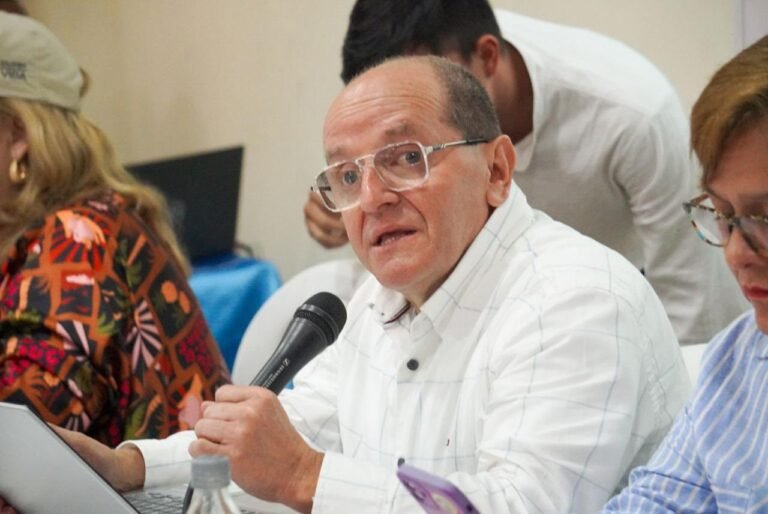 Director de Consulta Previa del Ministerio del Interior, Álvaro Echeverry Londoño.