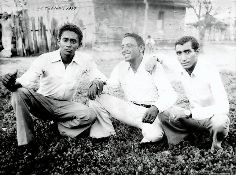 Máximo Móvil, en el centro, Hernando Marín, a la izquirda y Sergio Moya Molina, a la derecha, quienes integraron 'El Trío de Oro'.