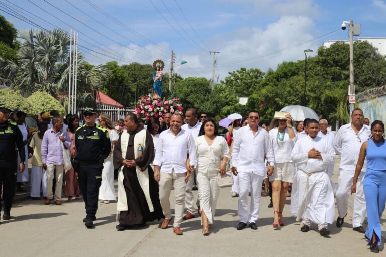 Dibulleros conmemoraron fiestas patronales de la Virgen del Pilar