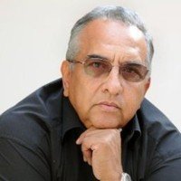 Amilkar Ariza Gómez, un odontólogo que se inspira en la tierra Guajira para regalarle obras de arte a Colombia