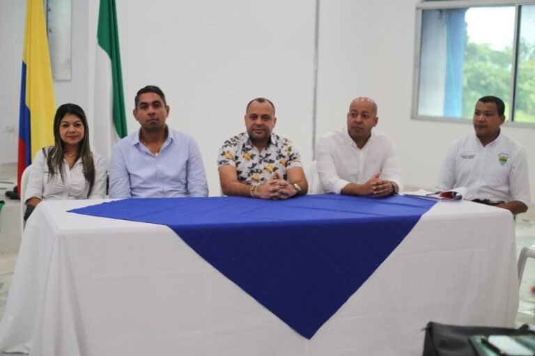 Gobierno de Jairo Aguilar realizó Segunda Mesa Pública del PAE 2024 en Dibulla