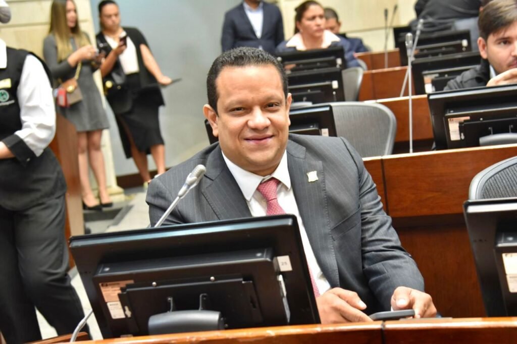 Jorge Cerchiaro Figueroa, representante a la Cámara por La Guajira.