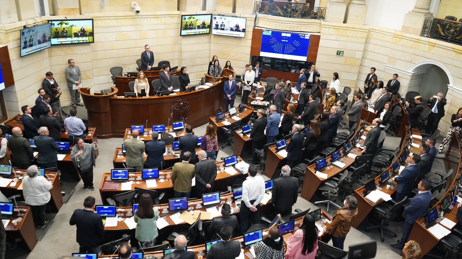 Senador Alfredo Deluque y Gobernador Jairo Aguilar avalan reforma para fortalecer la autonomía de los departamentos, distritos y municipios