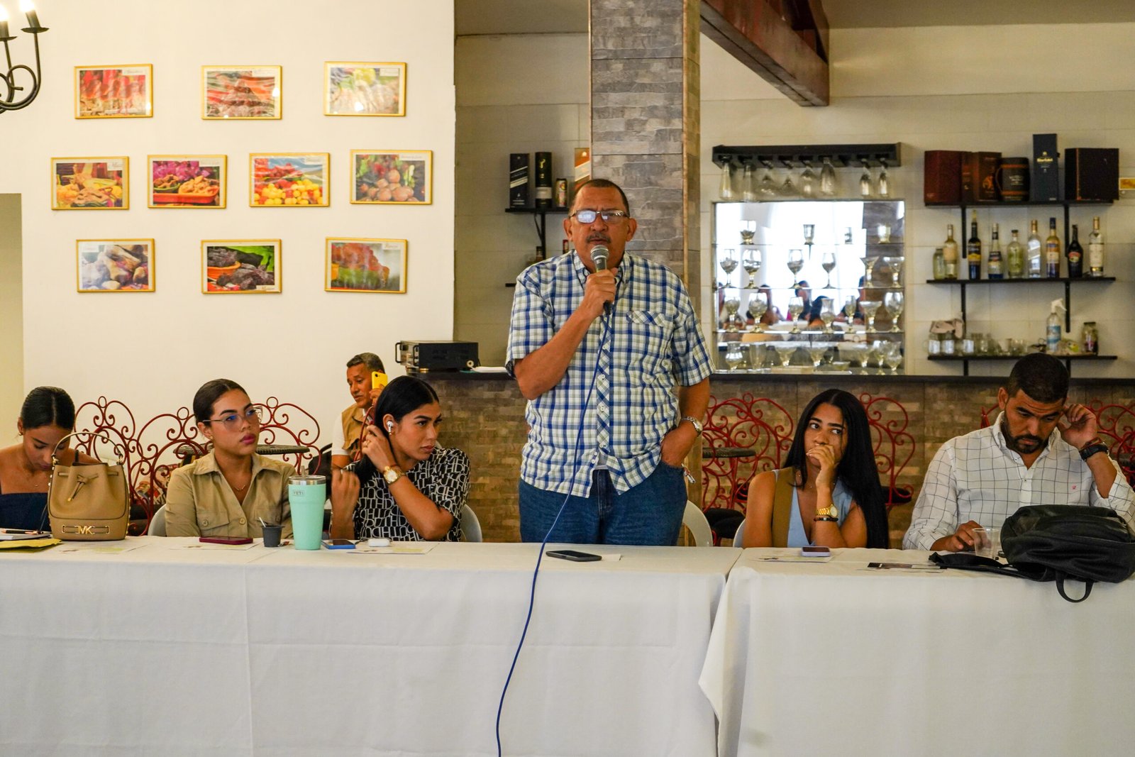 Mario Meriño, experto en salud intercultural de la comunidad Mapuche en Makewe, Chile, compartió su experiencia en el evento.