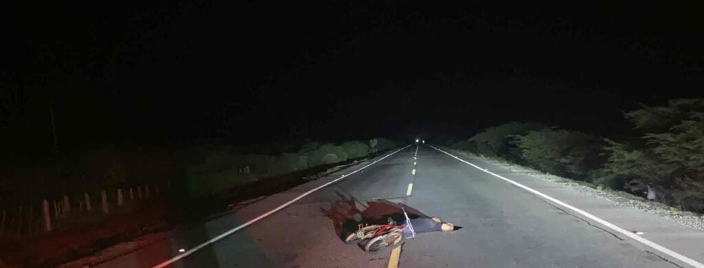Hallan cadáver baleado en Maicao; inicialmente se sospechó un accidente de tránsito