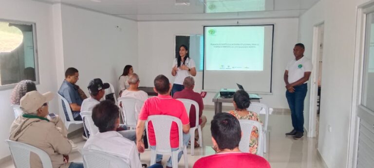 Corpoguajira fortalece alianzas para impulsar negocios verdes en Dibulla