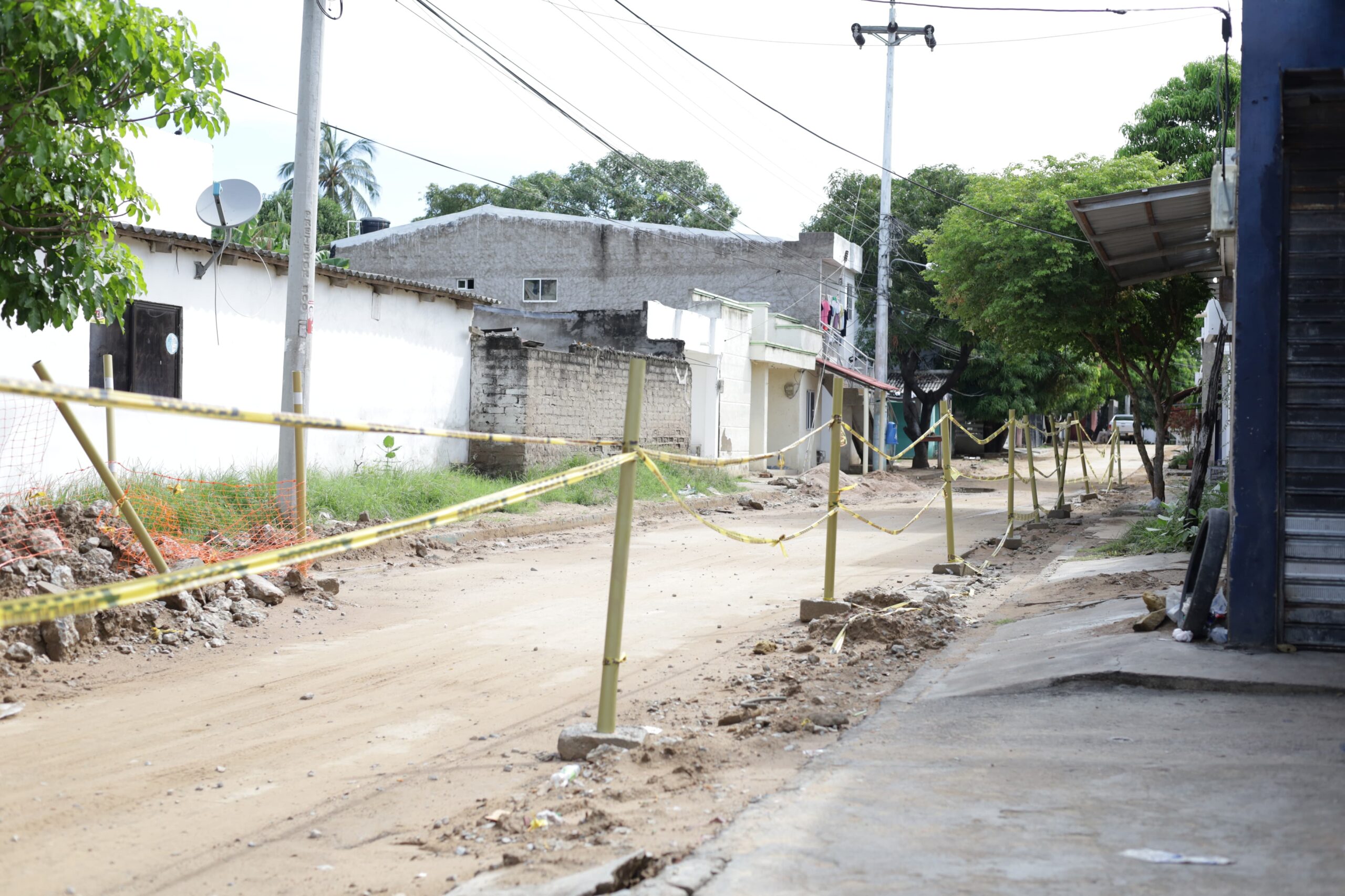 La ciudad en ruinas y el silencio es cómplice. "El que calla otorga"