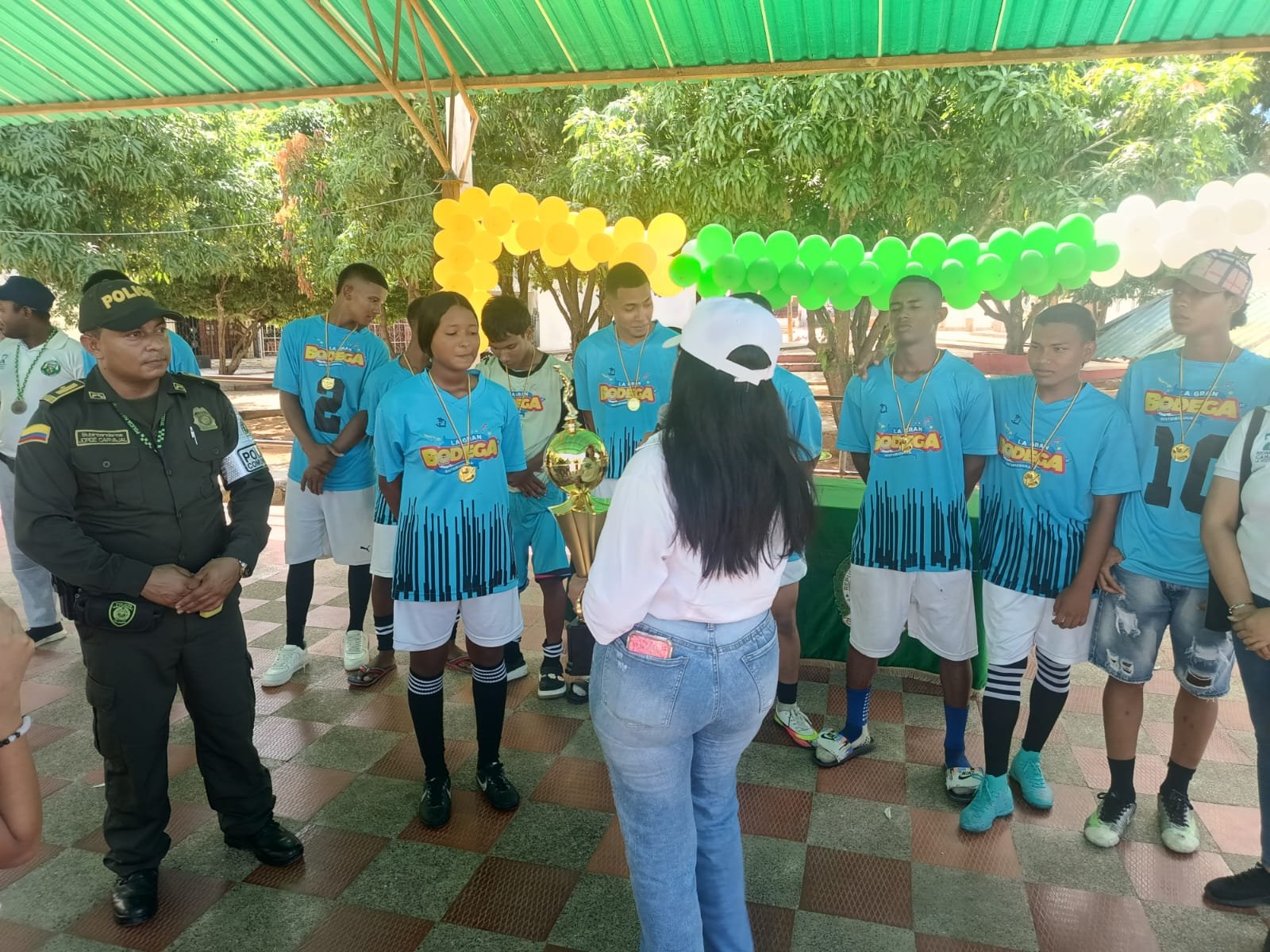 Policía fortaleció la vida y la paz a través del deporte con clausura del II campeonato intercomunal en Riohacha