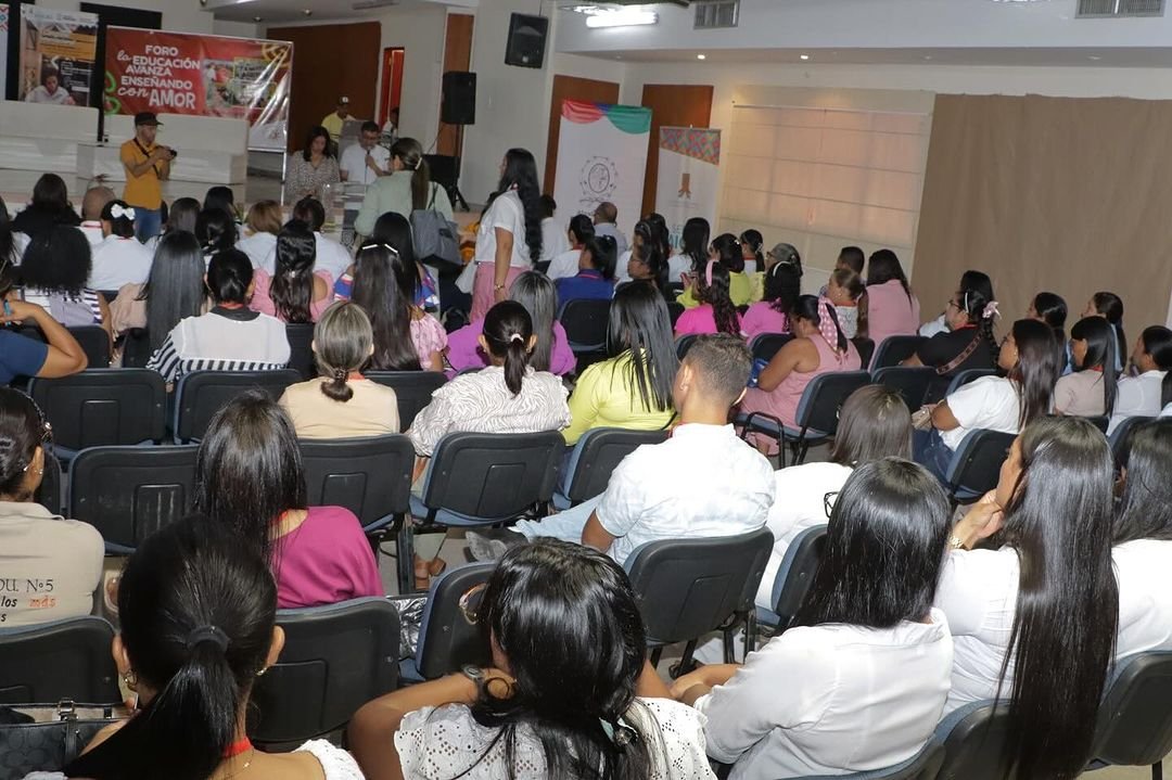 Se adelantó en Maicao el ‘Primer Congreso Internacional: Didácticas Emergentes para el Desarrollo del Pensamiento Creativo en Contextos Multiculturales’