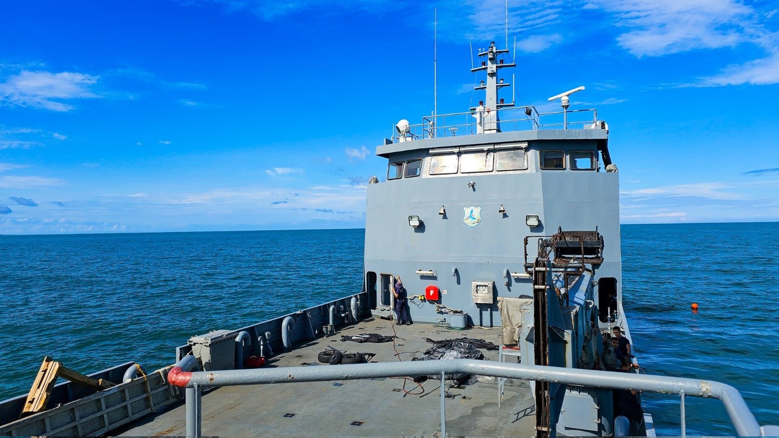 Arribó a La Guajira el Buque ARC ‘Golfo de Urabá’: entregará 120 toneladas de elementos de primera necesidad y víveres