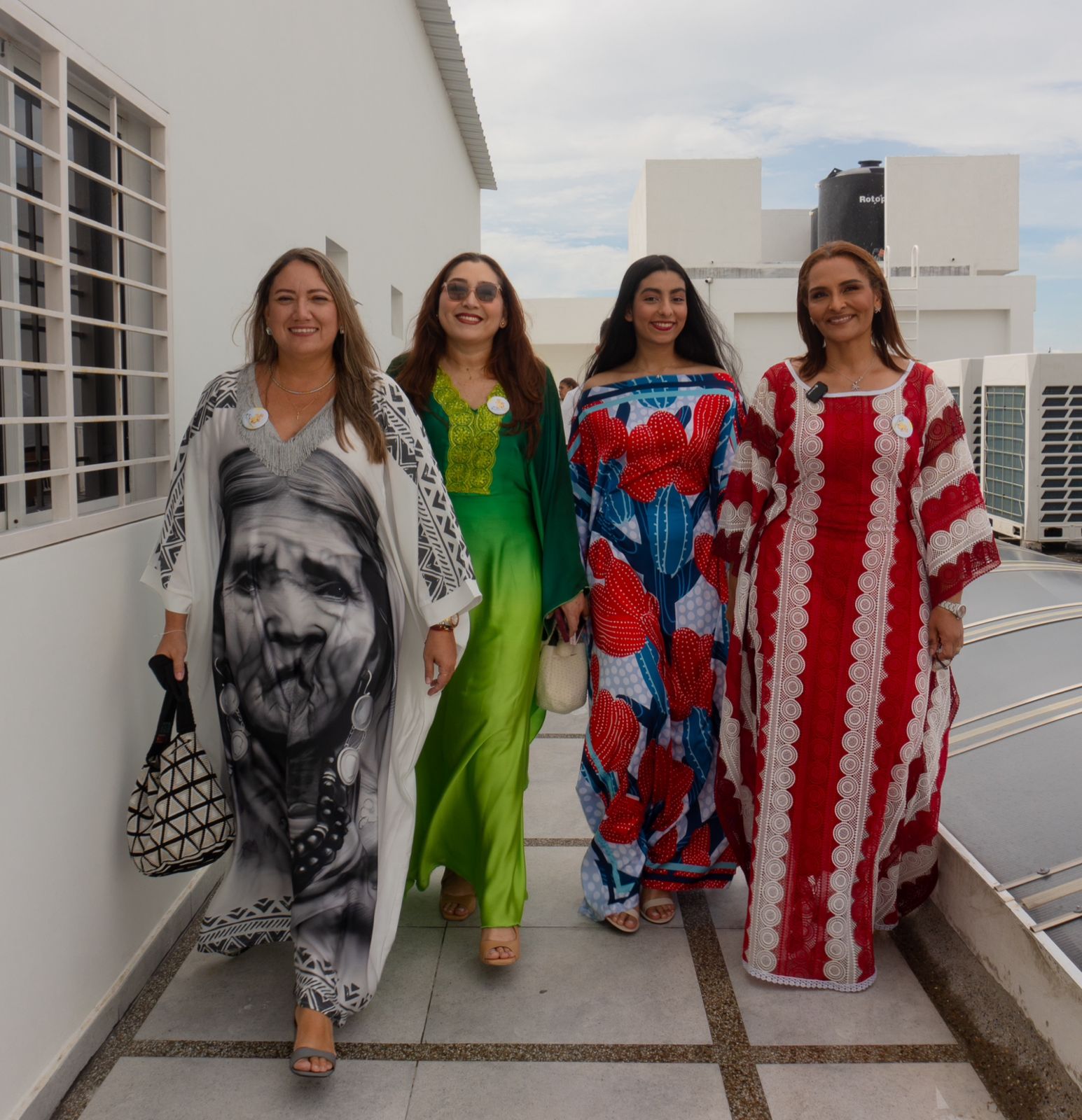 Tania Gómez, Norella Gutiérrez, Beda Suárez, y María Isabel Cabarcas Aguilar.